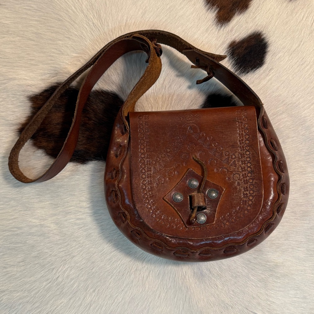 Vintage Hand-Tooled Leather Saddle Pouch Bag | Boho / Witchy